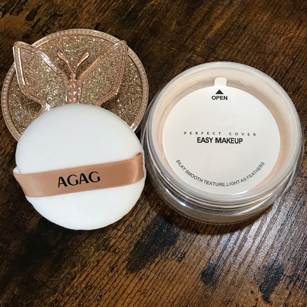 Rose Gold Translucent Setting Powder - Light/White - Picture 5 of 5
